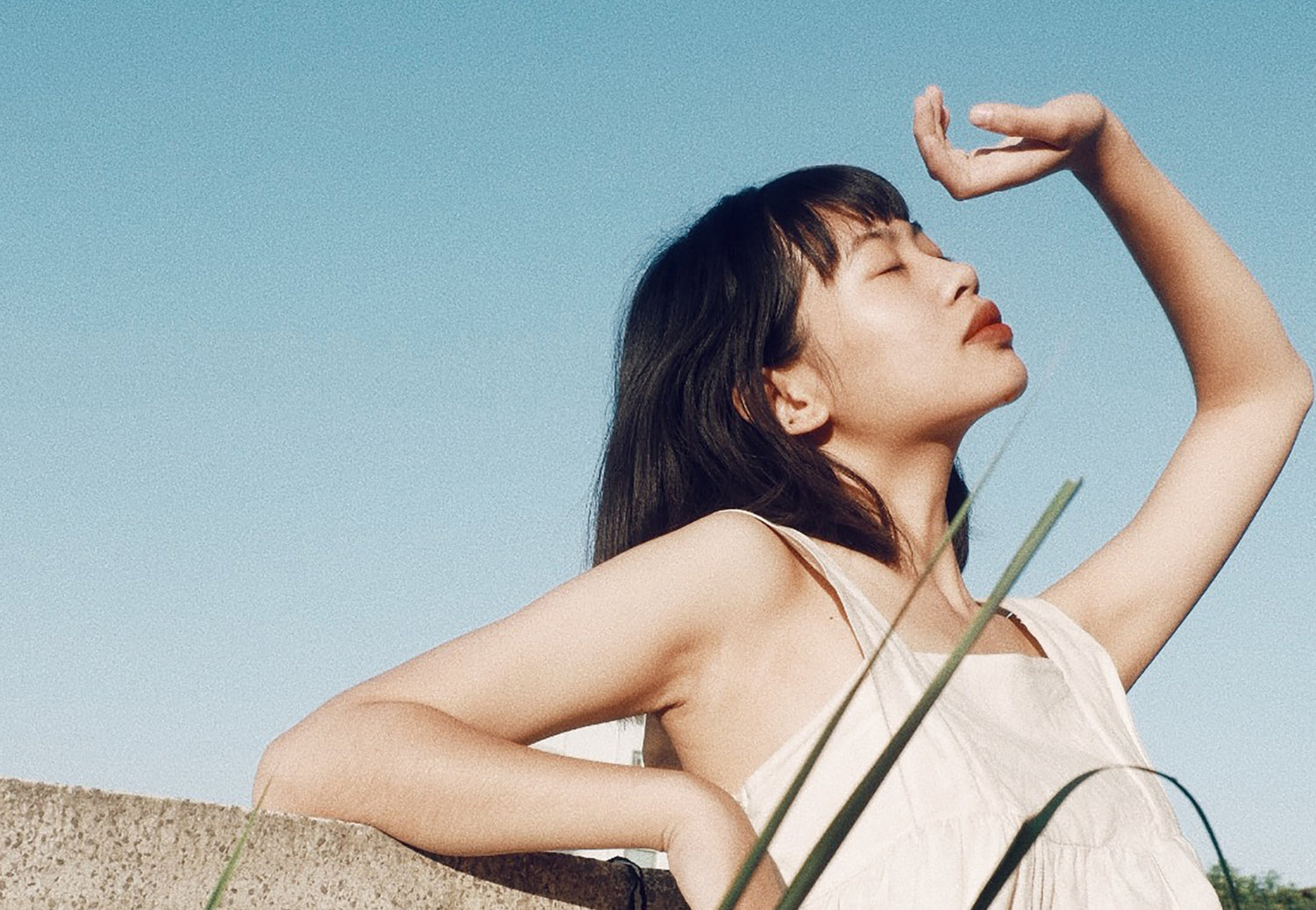 夏のスキンケア、もう始めてる?40代の美肌を保つ必須アイテム